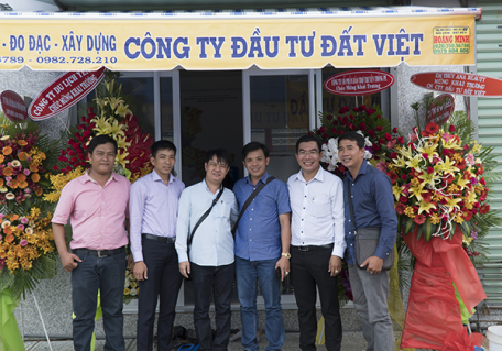 Chát GPT viết bài về Công Ty Đầu Tư Đất Việt