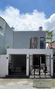 21 TỶ – 5.7×30 – MẶT TIỀN GẦN KHA VẠN CÂN – NGANG KHỦNG – DIỆN TÍCH LỚN – VỊ TRÍ ĐẸP