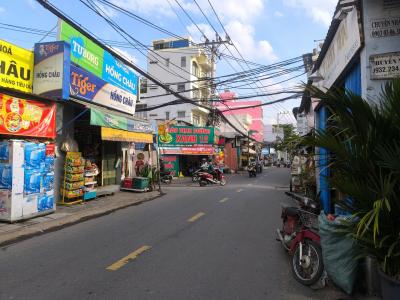 bán 200m2 đất Vị trí cực tốt cách Xa Lộ Hà Nội 100m, đối điện là ga metro Rạch chiếc ,phuoc  long ,