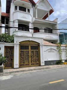 BÁN BIỆT THỰ  (12x20) RẺ NHƯ LÔ ĐẤT MT ĐÔNG HƯNG THUẬN 17, Q12