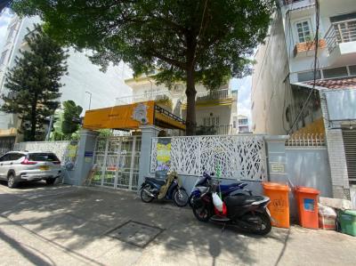 BÁN BIỆT THỰ CỘNG HÒA – HẺM A1 – P13, TÂN BÌNH – DIỆN TÍCH KHỦNG 470m² – THU NHẬP 100TR/THÁNG