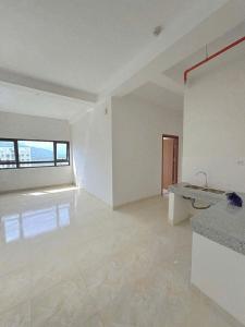 Bán căn hộ toà SSH09 Hà Quang 1 
Đặc Biệt: CÓ BAN CÔNG THOÁNG MÁT
 Diện tích: 58,2 m2
Giá bán: