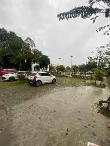 Bán đất Mai Lâm Đông Anh- Hàng xóm Vin Cổ Loa- -Phân Lô- View Hồ- Trục chính cầu Tứ Liên 85m 10,x