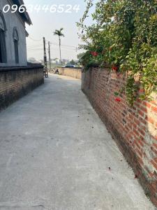 Bán gấp giá rẻ căn hộ tập thể, Giải Phóng 11m/50m, tầng1, mặt tiền 3.4m, 2.07 tỷ Hoàng Mai.