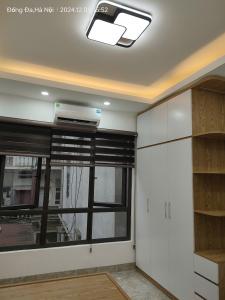 Bán gấp giá rẻ Đỗ Ngọc Du 44m, 5 tầng, mặt tiền 2.7m, 10.2 tỷ Hai Bà Trưng.
+