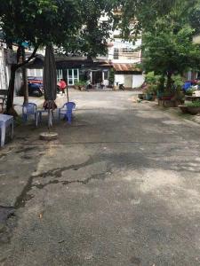 Bán gấp nhà 2 tầng 4*18 m, hẻm xe ô tô, đường Nguyễn Văn Lượng giá chỉ 6.5 tỷ, ở ngay