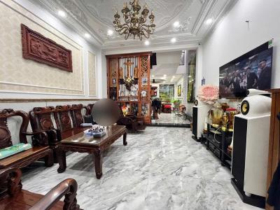 Bán nhà 115m2, 10PN, 10WC, ngõ Chế Lan Viên, Tân Phú, 21.9 tỷ