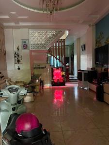 Bán nhà 2 Mặt tiền hẻm 10m - Lê Văn Quới - gần Phan Anh, 5,3x22m, 3 Tầng - 5PN, 11,8 tỷ