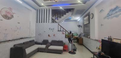 Bán nhà 2 Tầng Dĩ An,1 sẹc Lê Hồng Phong,đường 2 ô tô,giá đầu tư,nhanh thì còn