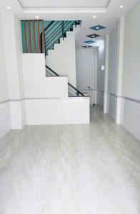 Bán nhà 2 Tầng  lô góc  2 MT gần Nguyễn Ảnh Thủ –  Tân Chánh Hiệp Q12  SHR Hẻm xe Tải Thông
