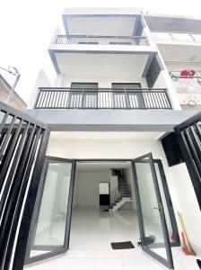 Bán nhà 3 tầng, 52m², 3PN, 3WC, Q.9, 4.75  tỷ, sổ hồng