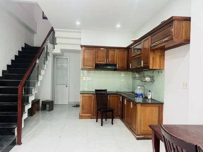 ????????Bán nhà 3 tầng Trần Cao Vân (Có 3 đường để đi vào nha, cách kiệt đậu ô tô 1 căn nhà)