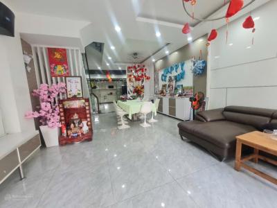 Bán nhà 4 tầng (5*19m)-nhỉnh 10 tỷ, khu dân cư cao cấp X. Bình Hưng, Bình Chánh, cạnh bến xe quận 8