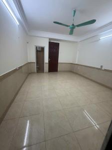 BÁN NHÀ 4T – 60M² – MT 6M – GIÁ CHỈ 6,9 TỶ – ô tô đỗ cửa THẠCH CẦU- LONG BIÊN