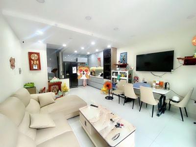 Bán nhà 5 tầng Hiệp Bình Phước, Thủ Đức – HXH – 51m² – 4PN – Giá 8 tỷ (còn thương lượng)