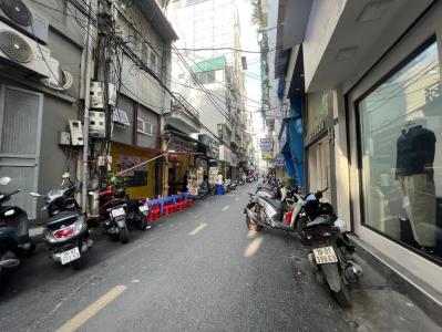 Bán nhà Đào Tấn, Ba Đình, lô góc, gần phố 97m2, 2 tầng, Mt 6m, chỉ 17.5 tỷ
