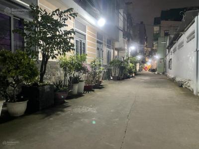 BÁN NHÀ DƯƠNG BÁ TRẠC - 2 TẦNG 4.25*16M, NỞ HẬU 4.6M NHỈNH 7 TỶ - HẺM Ô TÔ, QUẬN 8