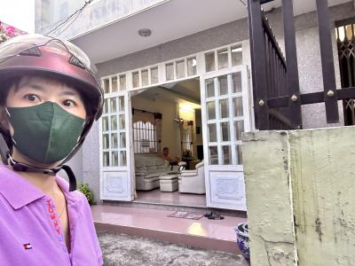 BÁN NHÀ ĐƯỜNG TÔN ĐẢN - KHU DÂN CƯ HIỆN HỮU- CHỦ QUA Ư DỄ THƯƠNG-NHÀ CÓ SÂN ĐỂ XE- THÔNG RA NGUYỄN