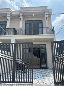 BÁN NHÀ GIÁ RẺ – 3 PHÒNG NGỦ – SỔ HỒNG RIÊNG – VĨNH CỬU, Đồng Nai