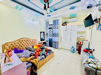 Bán nhà Gò Vấp – hẻm xe hơi đỗ cửa – 2 tầng thoáng mát – chỉ hơn 5 tỷ