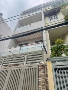 **Bán nhà hẻm Hiệp Nhất** phường 4 quận Tân Bình (6*15), 5 tầng 12PN
