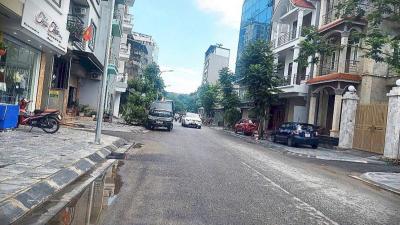 Bán nhà mặt phố nhỏ Sài Đồng, kinh doanh đỉnh, 48m2, 7.2 tỷ