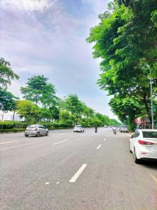 ⚜️ Bán Nhà Mặt phố Võ Chí Công, Tây Hồ, 80m2 5T, MT 6.5m, Chỉ 31.5 Tỷ ⚜️