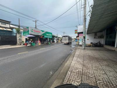 Bán nhà mặt tiền 30x55m giá 57 tỷ Đường Phan Văn Đối