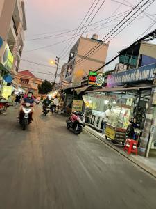 Bán nhà mặt tiền 7x25m giá 7,5 tỷ TL, Mặt tiền đường Thạnh Xuân 39, Q.12