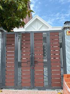 BÁN NHÀ MẶT TIỀN ĐƯỜNG NGUYỄN THÀNH HÀ – CHỢ LỚN