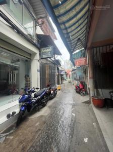 BÁN NHÀ MỚI GẦN MT CAO LỖ 150M, QUẬN 8 - 2 TẦNG - ĐƯỜNG 3M - CHỈ 5.3 TỶ - VUÔNG VỨC, HOÀN CÔNG ĐỦ