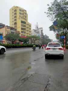 Bán nhà ngõ 158 Nguyễn Văn Cừ, 60m x 4T dân xây, cách oto tránh 10m giá hơn 11 tỷ còn tl. LH