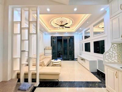 Bán nhà Pháo Đài Láng - Ngõ thông kinh doanh, nhà dân xây 33m 5 tầng nội thất đẹp