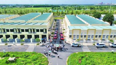 BÁN NHÀ PHỐ PHƯỚC ĐÔNG TÂY NINH - VỐN 360 TRIỆU - NGÂN HÀNG GIẢI NGÂN VAY