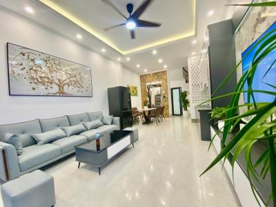 Bán nhà Phú Cường 45m2 thang máy 5 tầng ô tô tránh kinh doanh