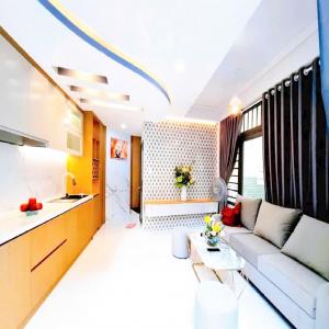 Bán nhà riêng 3 Tầng Lạc Long Quân, QUẬN TÂN BÌNH, DT 40 m2, Giá 5.95 tỷ