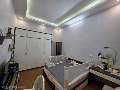 Bán nhà Thượng Thanh Long Biên- 45m 5 tầng 5m Ỏ tô - Dân xây nhà đẹp 8,3 tỷ(TL)