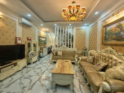 Bán nhà Trần Hưng Đạo 76m 5 tầng 4 ngủ oto gần chỉ nhỉnh 18 tỷ