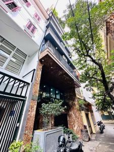 Bán tòa căn hộ dịch vụ Phú Đô, 45m2, 10 phòng, thu 40tr/tháng