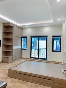 ⚜️ Bán Tòa CCMN Hoàng Quốc Việt, Ô tô vào, 28P KK, 95m2 8T MT 7.5m, Chỉ 23 Tỷ ⚜️