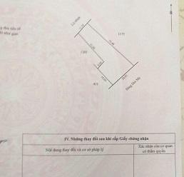 Cần Bán 1 Lô Đất Mặt Tiền Vị Trí Đẹp Có Sẵn Nhà Rộng Rãi Vào Ở Ngay Tại Nguyễn Văn Khải, Thị trấn