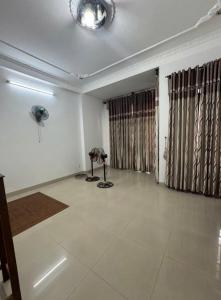 Cần căn nhà 4 tầng diện tích  đất : 100m2 ngang 5m đường  Lý Thái Tông , p Thanh Khê Tây , tp  Đà