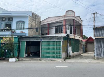 Căn Nhà mặt tiền đường 2/4 vừa ở Vừa kinh doanh gần Chợ Vĩnh Hải