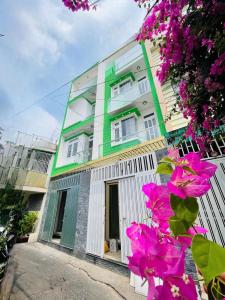 + CHỈ 8 TỶ HƠN-QUẬN 5- Gần Mặt Tiền Mới Đẹp Ở Ngay Trần Hưng Đạo
 SHR 50M 4 Tầng 4PN