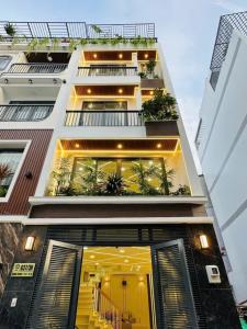 Chính chủ bán nhà 4 tầng hẻm thông,5 x 17m, ở đường Phạm Văn Chiêu, P.9, GV, giá chỉ 7.5 tỷ,ở ngay.