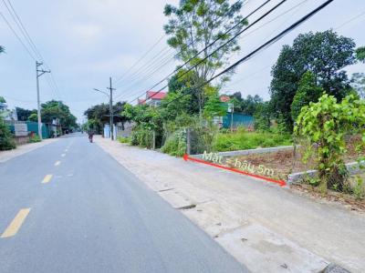 Chính chủ bán rẻ mảnh đất 100m2 full thổ cư vị trí cực đẹp. Sổ đỏ Hà Nội