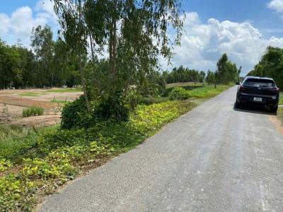 Chính Chủ Cần Bán Gấp Lô Đất Vị Trí Đẹp Tại Tân Hưng Long An