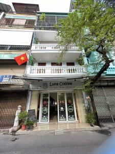 CHÍNH CHỦ CHO THUÊ NHÀ 4 TẦNG MẶT PHỐ NGHI TÀM, QUẬN TÂY HỒ, HÀ NỘI