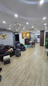 Cho thuê chung cư Bình Vượng, 112 m2* 1 tầng 3pn, 11 Triệu KD on, ở gđ, nhóm