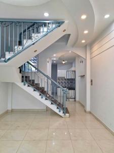 CHO THUÊ NHÀ 3 ,5 TẦNG  TÂN CHÁNH HIỆP – Q12  ĐƯỜNG XE TẢI GIÁ CHỈ 10TR